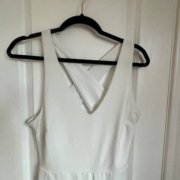 Crystal Sky White Wide Leg Jumpsuit Cross back Size Medium - Picture 2 of 6